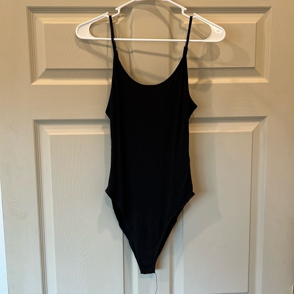 Body suit - Picture 1 of 2